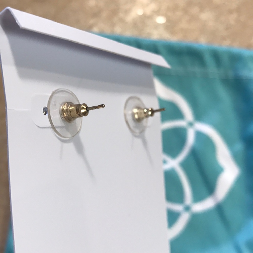 Kendra Scott Gold Drusy studs - Picture 3 of 7
